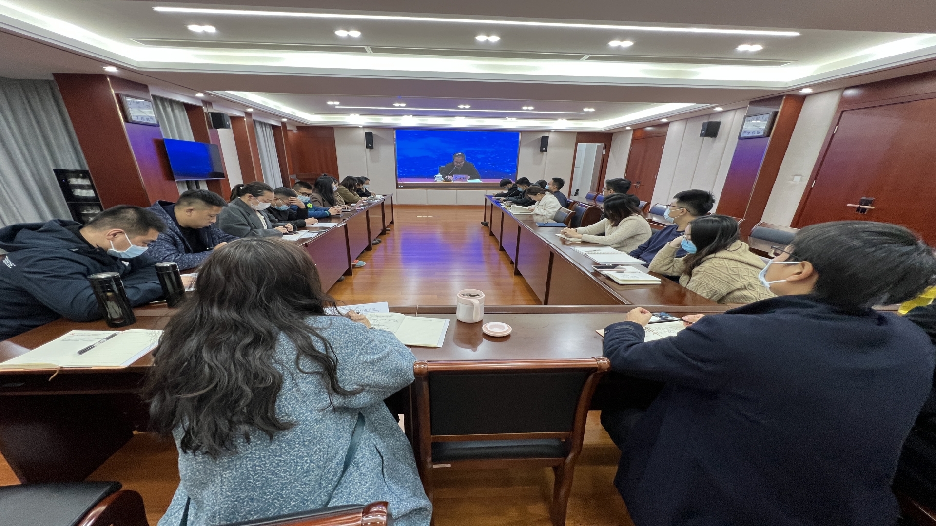 天辰娱乐參加2023屆全國普通高校畢業生就業創業工作網絡視頻會議