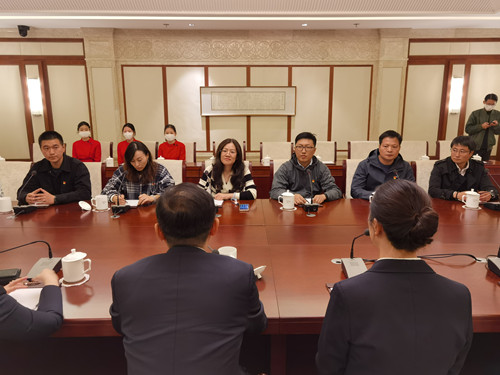 走訪實習單位 強化校企合作