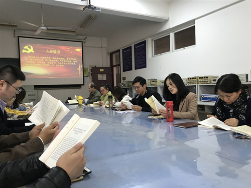 學習中_副本.jpg